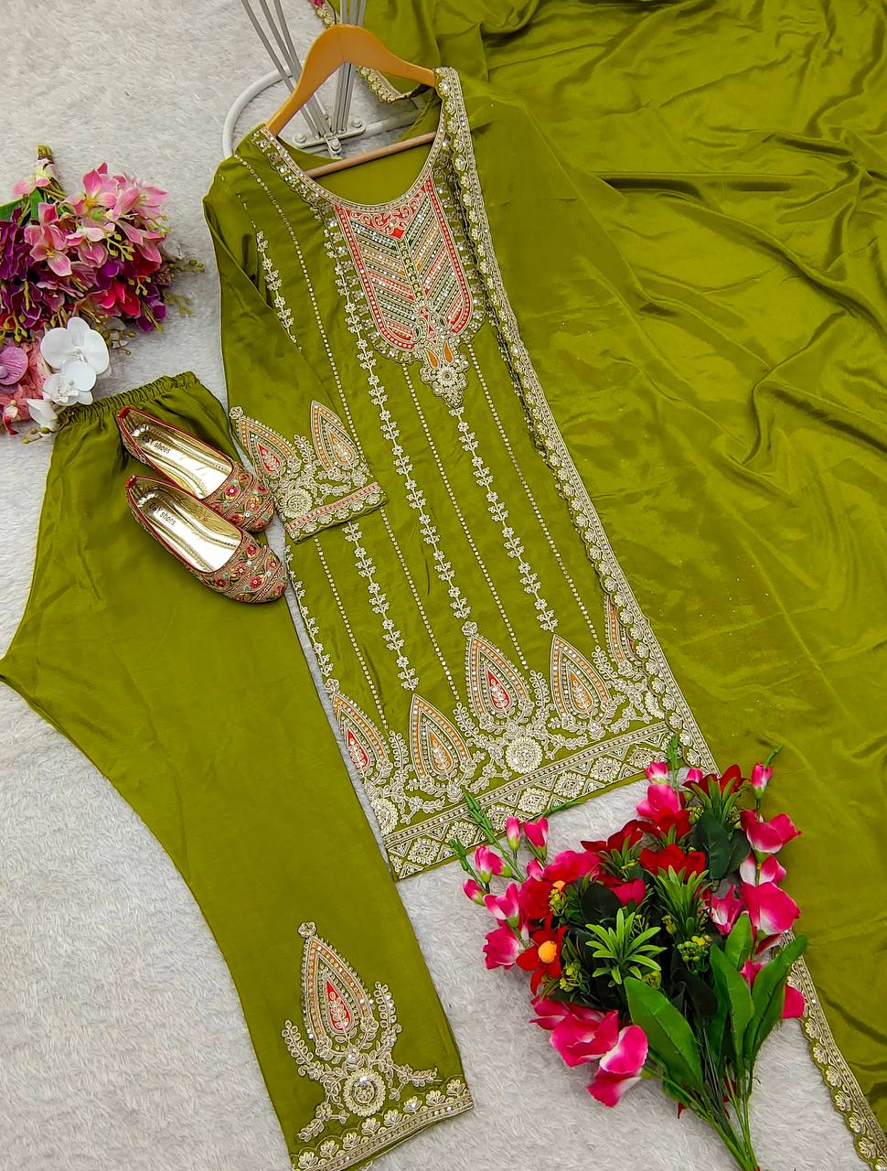 Green Embroidered Muslin Cotton Suit Set with Organza Dupatta