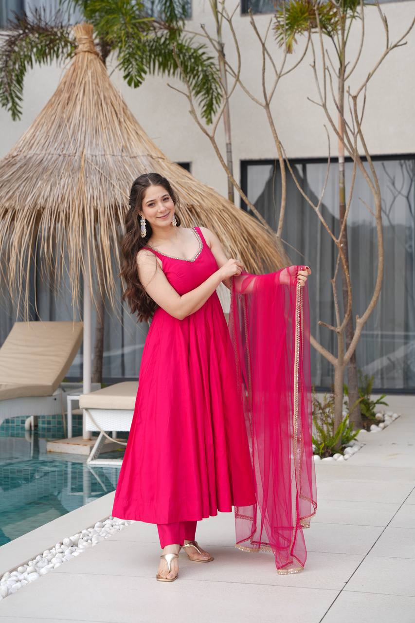 Seafoam Green & Red Sleeveless Anarkali Suit Set with Dupatta – Premium Tissue Silk Blend